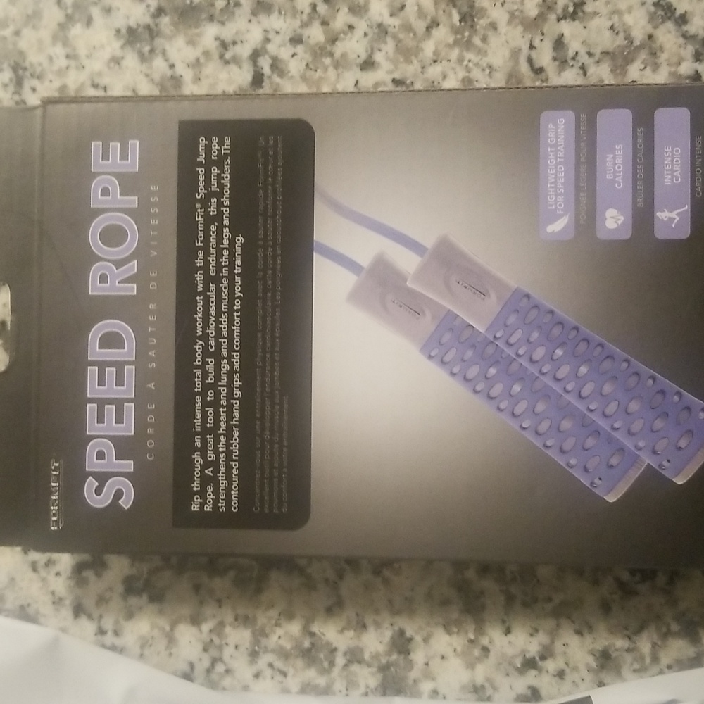 1 Speed Rope lightweight grip Jumprope. - Picture 2 of 2